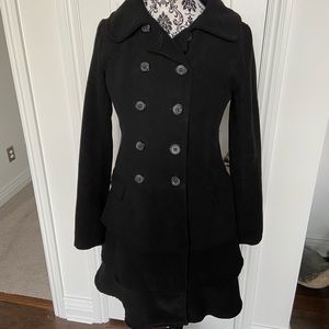 Black Sz small/medium tiered double breasted wool coat